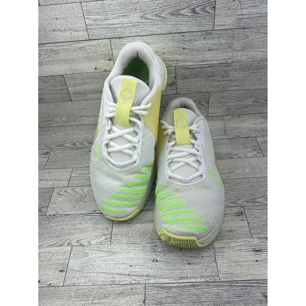 Nike Metcon Womens Us 8.5 Athletic Training Shoes White Volt Hyperlift